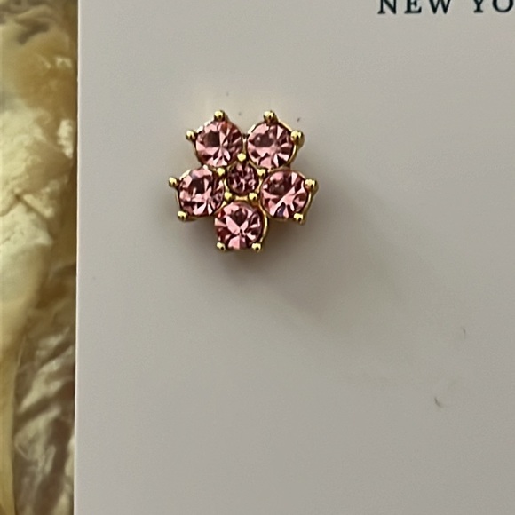 Kate Spade Pink Flower Studs - New with Tags - Picture 3 of 6